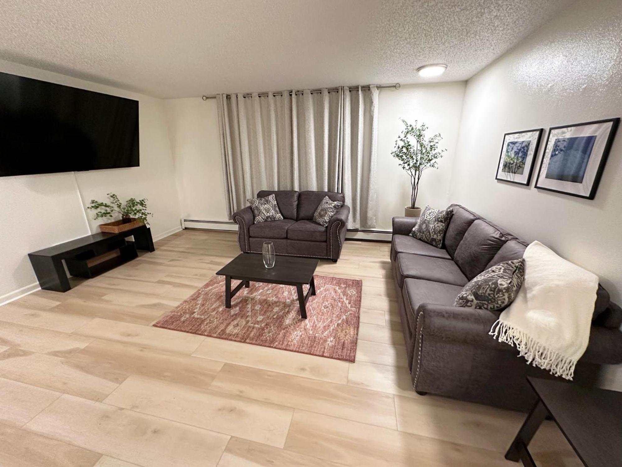 Stay Anchorage! Furnished Two Bedroom Apartments With High Speed Wifi Eksteriør bilde