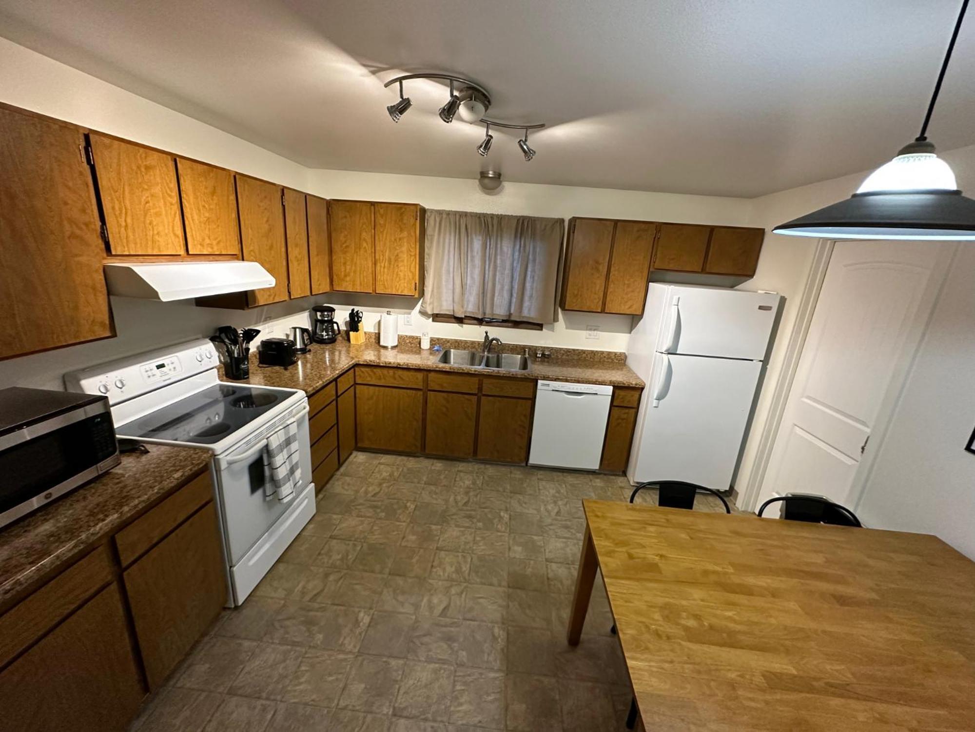 Stay Anchorage! Furnished Two Bedroom Apartments With High Speed Wifi Eksteriør bilde